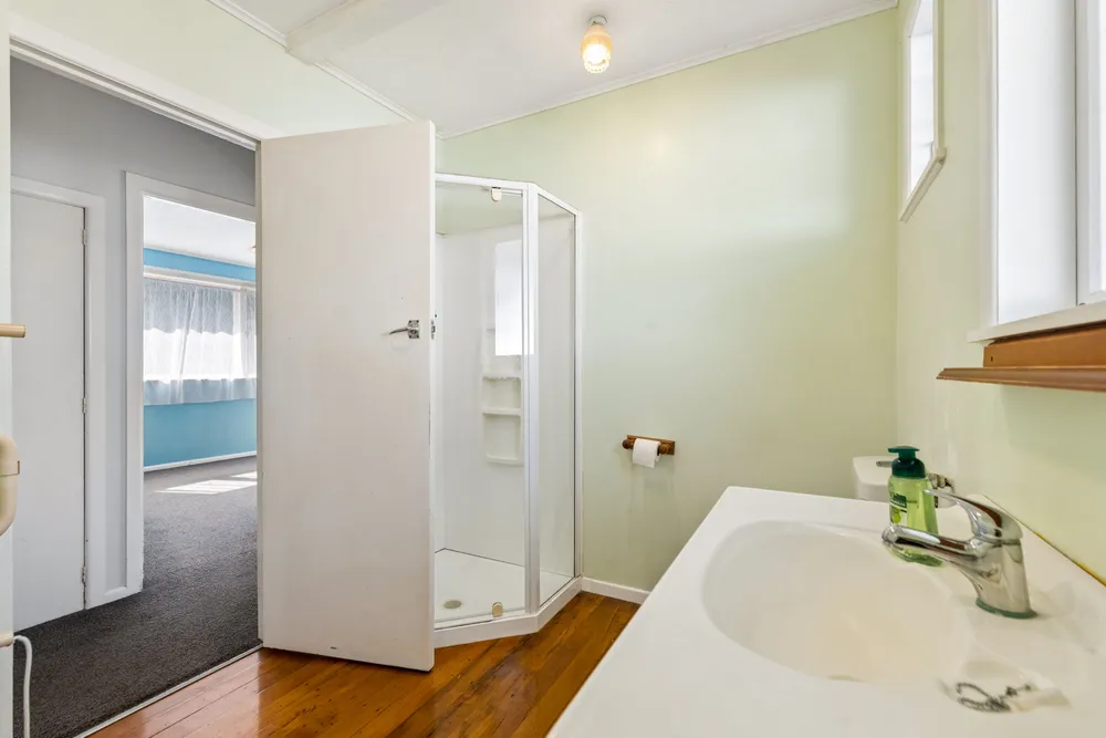 Photos of 11 Pitcairn Place