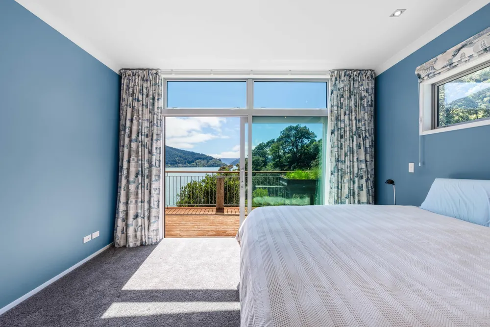 Photos of 362 Moetapu Bay Road