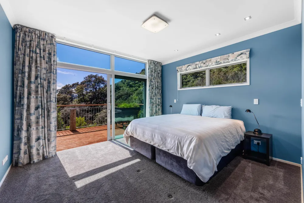 Photos of 362 Moetapu Bay Road