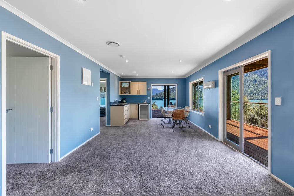 Photos of 362 Moetapu Bay Road