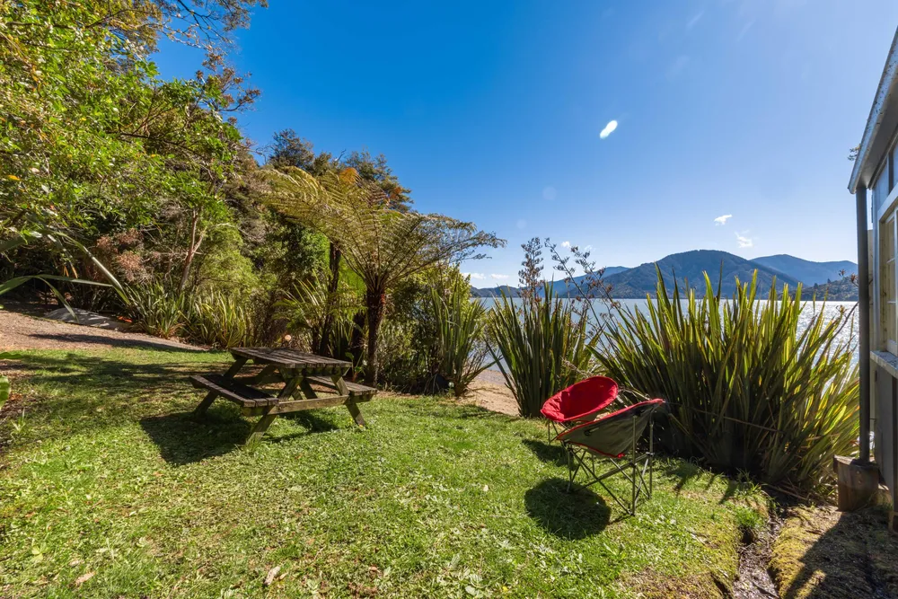 Photos of 362 Moetapu Bay Road