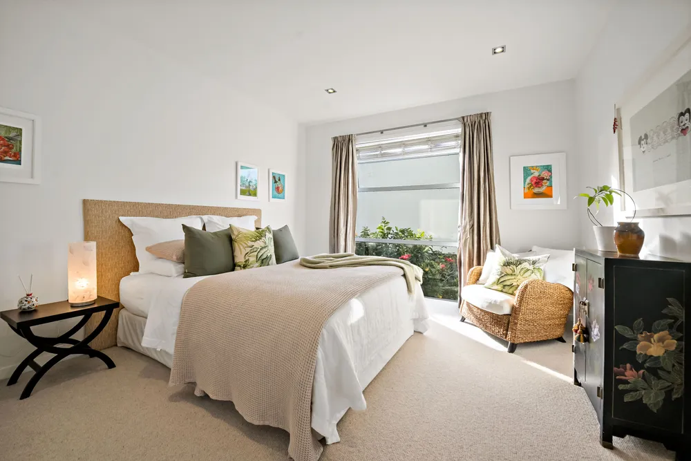 Photos of 46C Rawhitiroa Road
