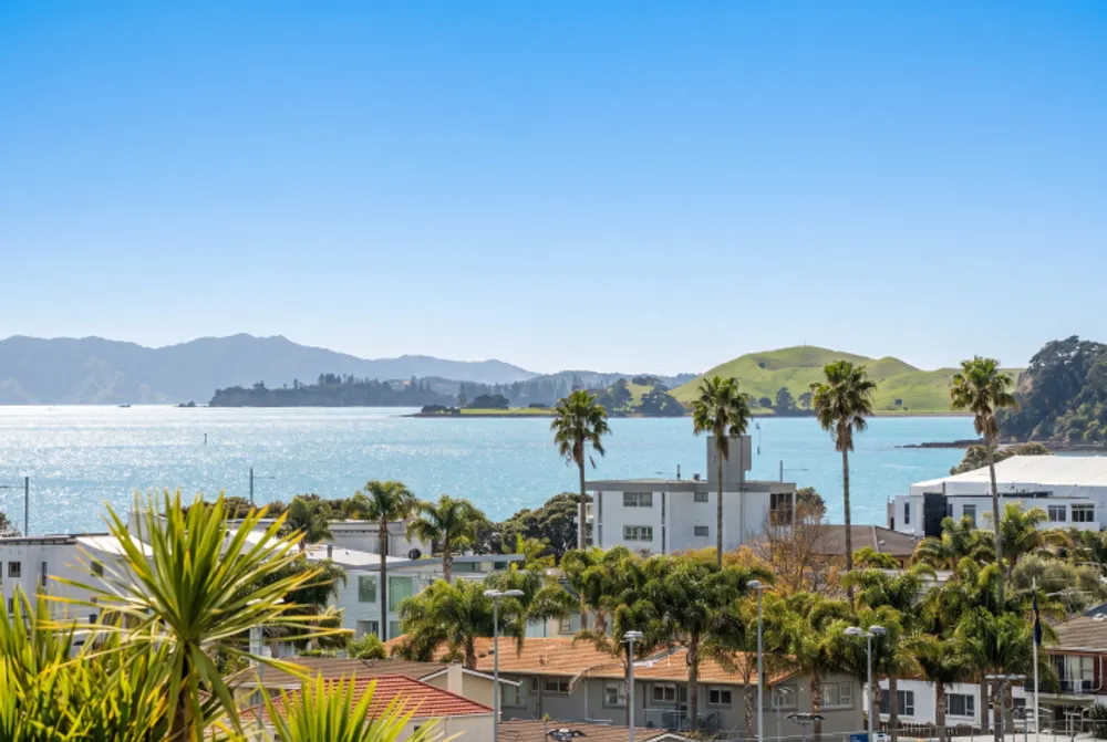 Photos of 46C Rawhitiroa Road