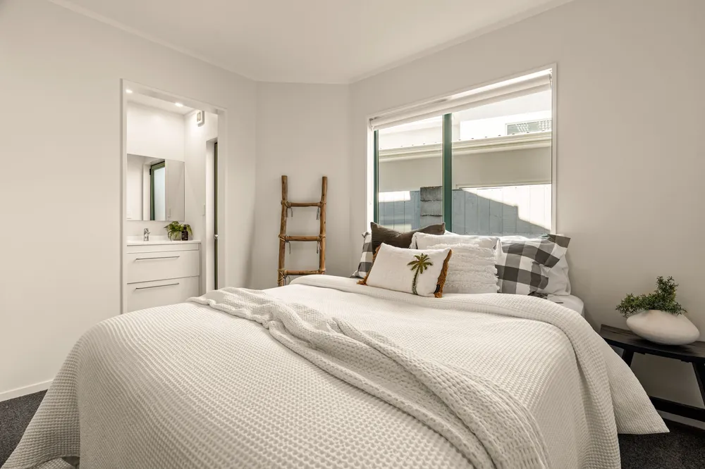 Photos of 62C Maunganui Road