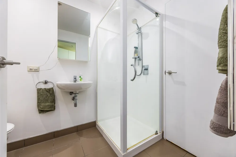 Photos of 7M/156 Vincent Street