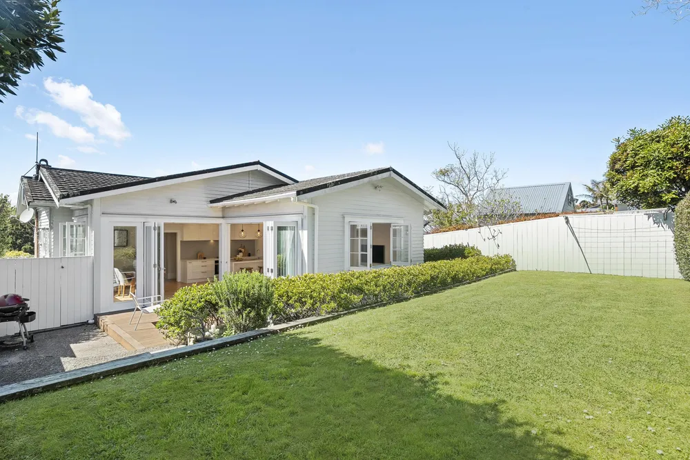 Photos of 36 Ngapuhi Road