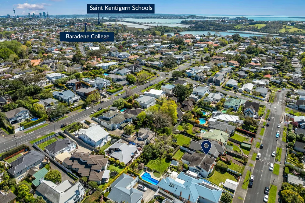 Photos of 36 Ngapuhi Road