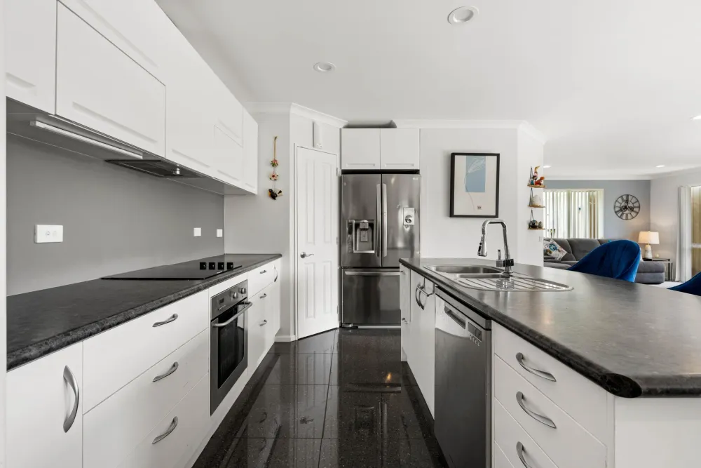 Photos of 17 Shoemaker Road