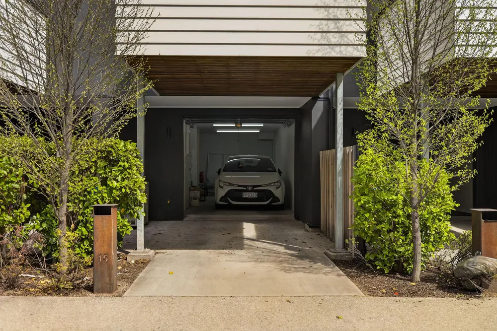 Photos of 15 Cable Lane