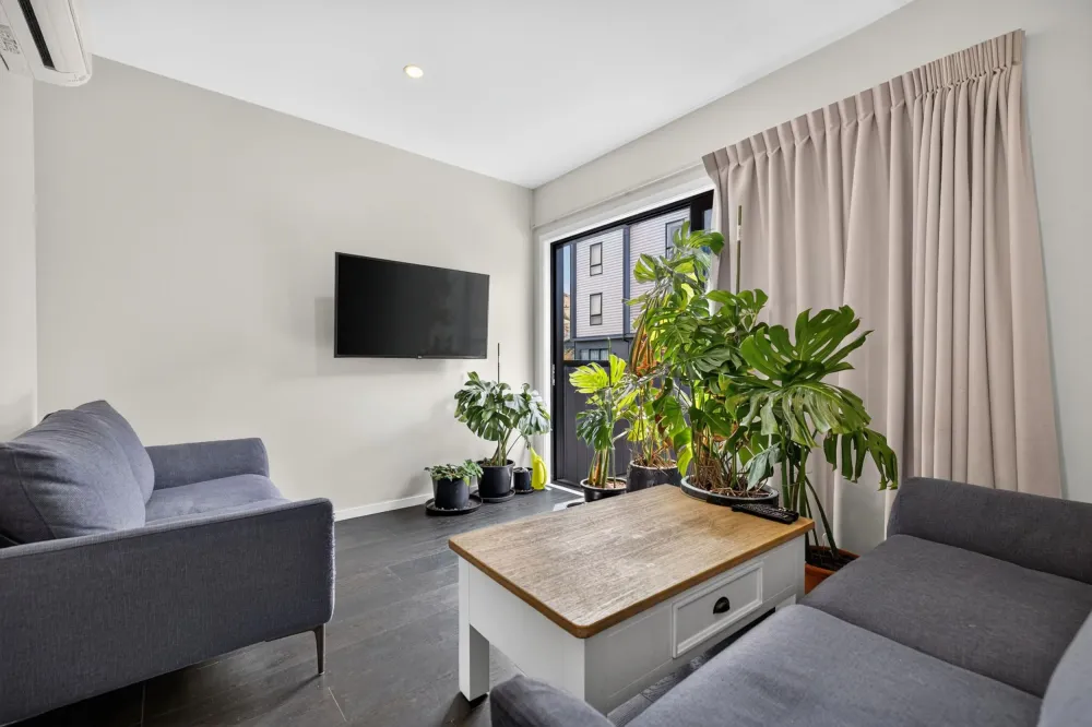 Photos of 15 Cable Lane