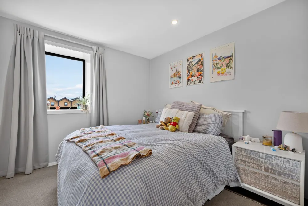 Photos of 15 Cable Lane
