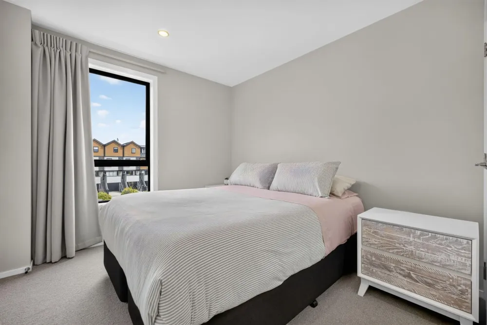 Photos of 15 Cable Lane
