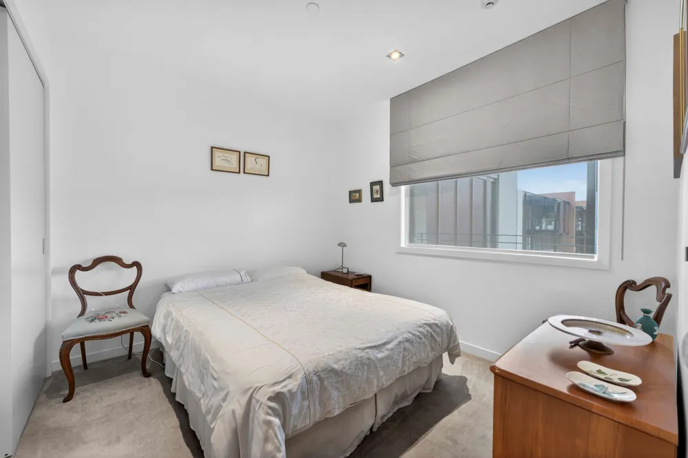 Photos of 405/2 Bluegrey Avenue