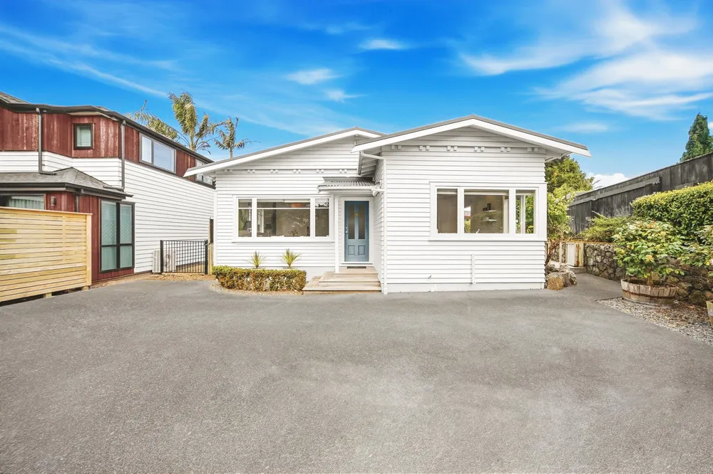 Photos of 44D Ballarat Street