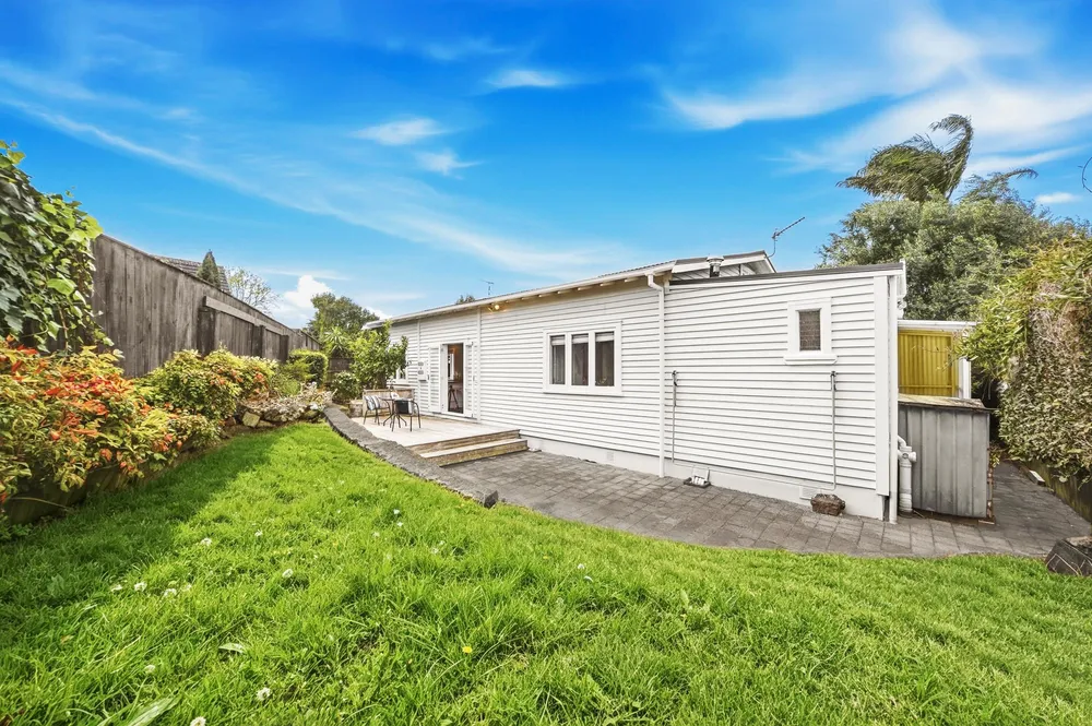Photos of 44D Ballarat Street