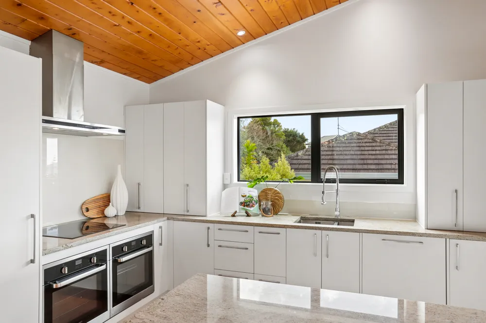 Photos of 9 Rubens Lane