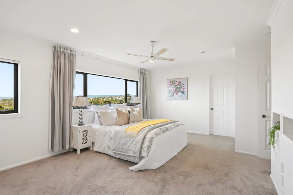 Photos of 9 Rubens Lane