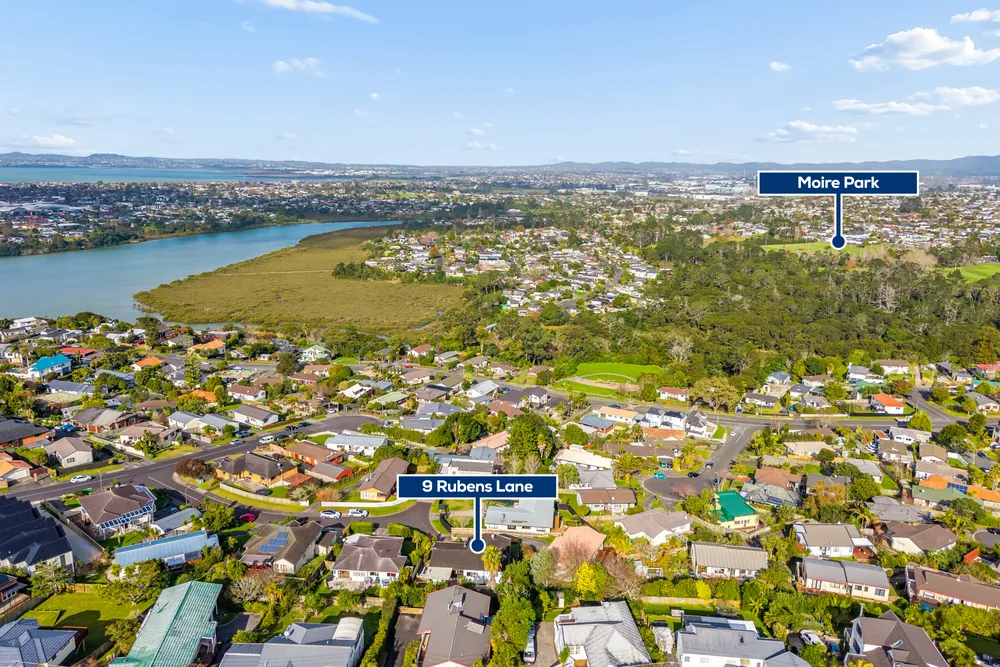 Photos of 9 Rubens Lane
