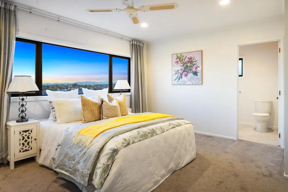Photos of 9 Rubens Lane
