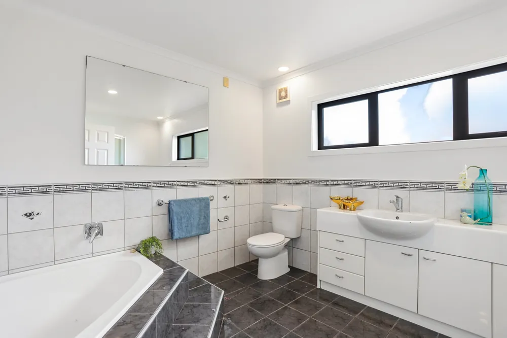 Photos of 9 Rubens Lane