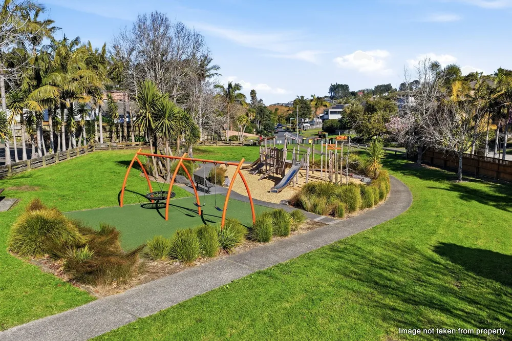 Photos of 53 Regency Park Drive