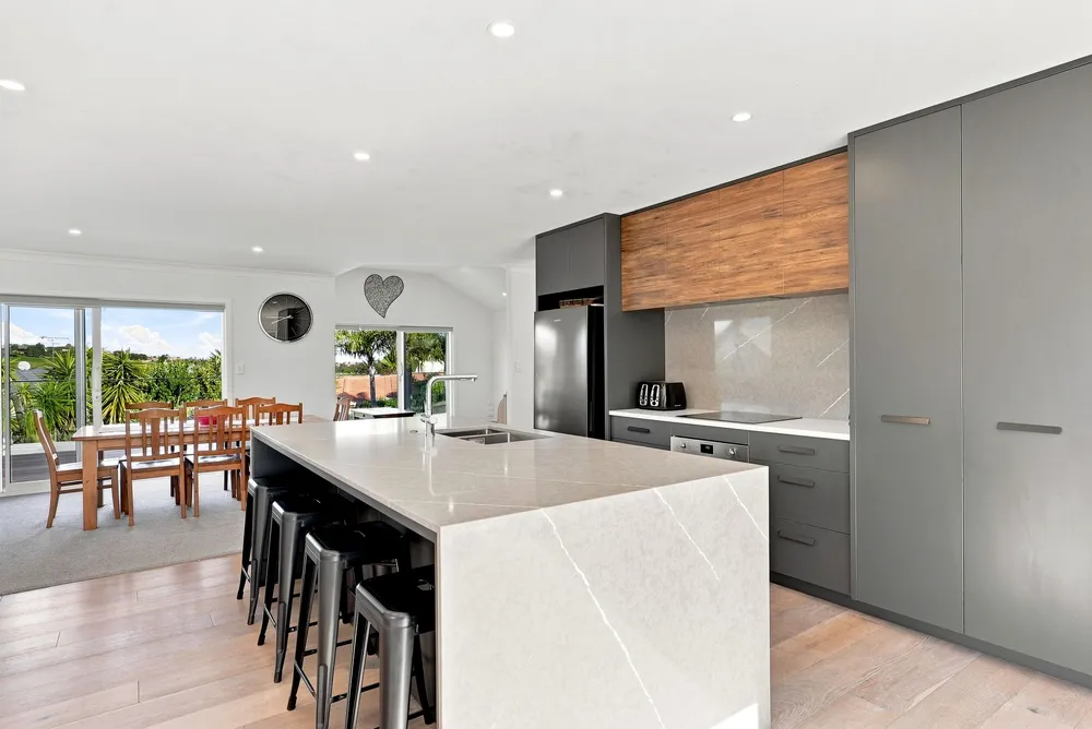Photos of 53 Regency Park Drive