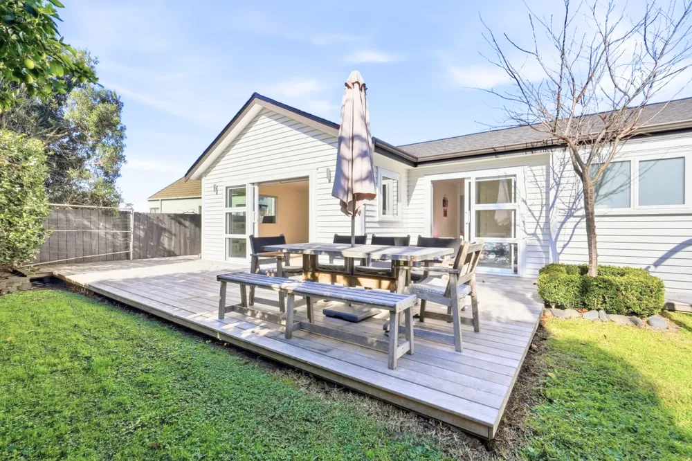 Photos of 53 Regency Park Drive