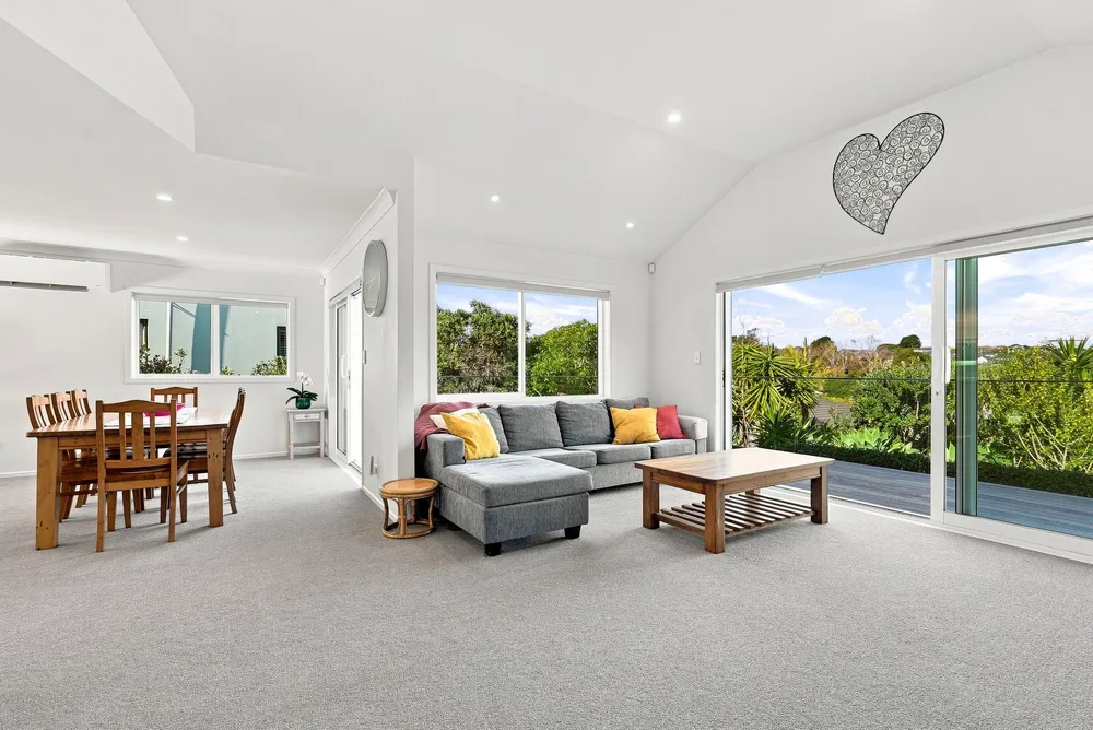 Photos of 53 Regency Park Drive