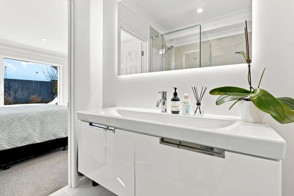 Photos of 53 Regency Park Drive