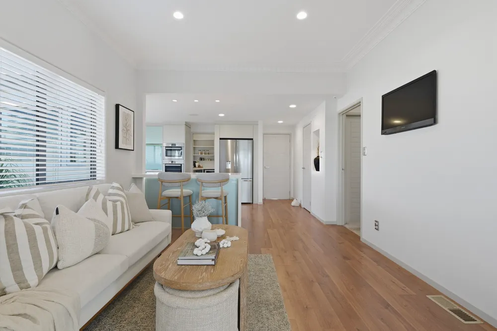 Photos of 19 Beach Road