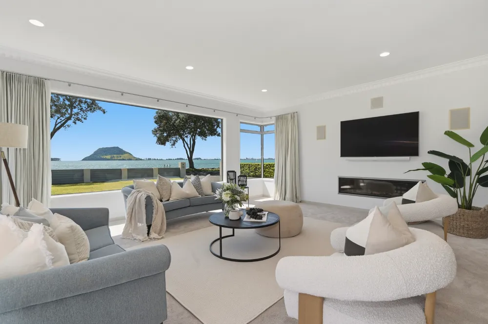Photos of 19 Beach Road