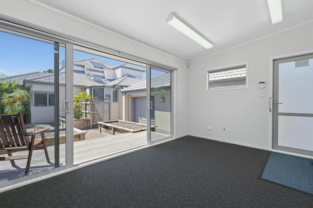 Photos of 19 Beach Road