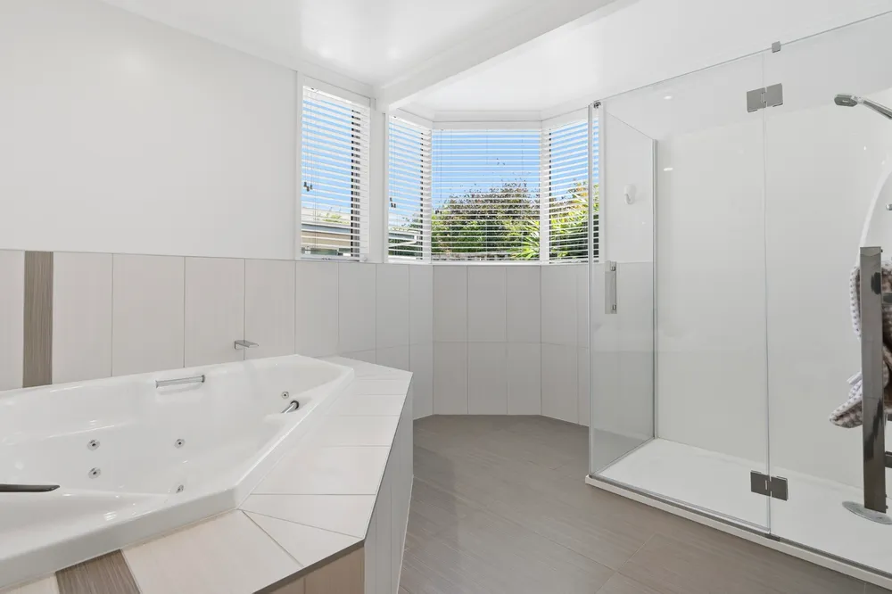 Photos of 19 Beach Road