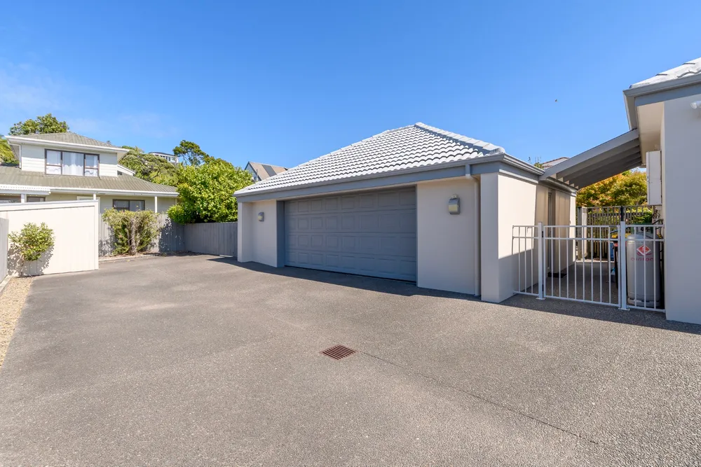 Photos of 19 Beach Road