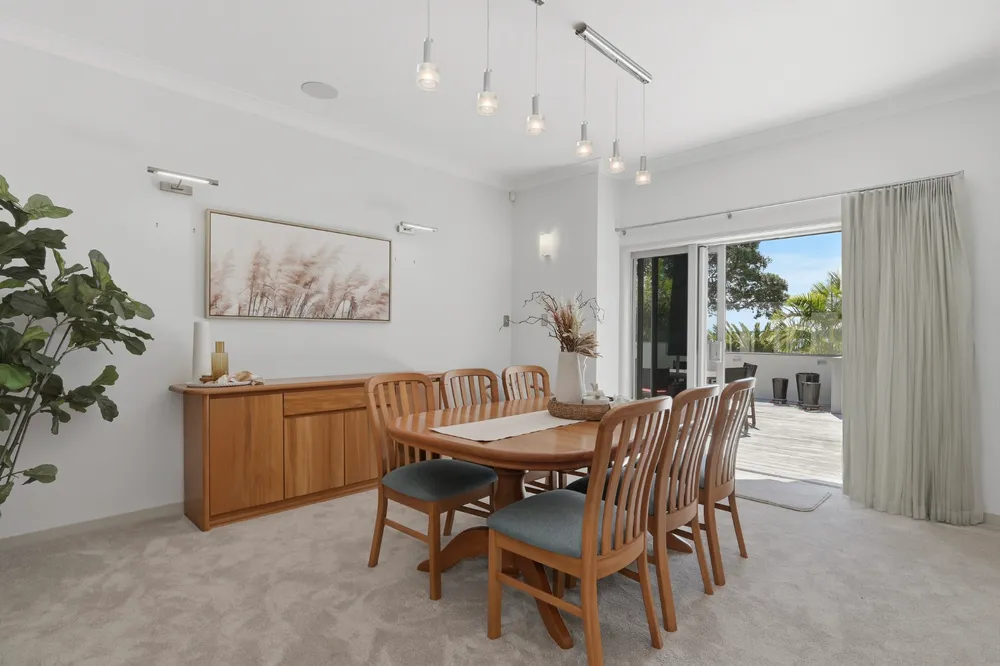 Photos of 19 Beach Road