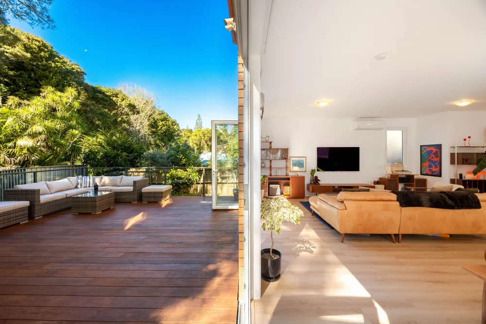 Photos of 54A Vandeleur Avenue