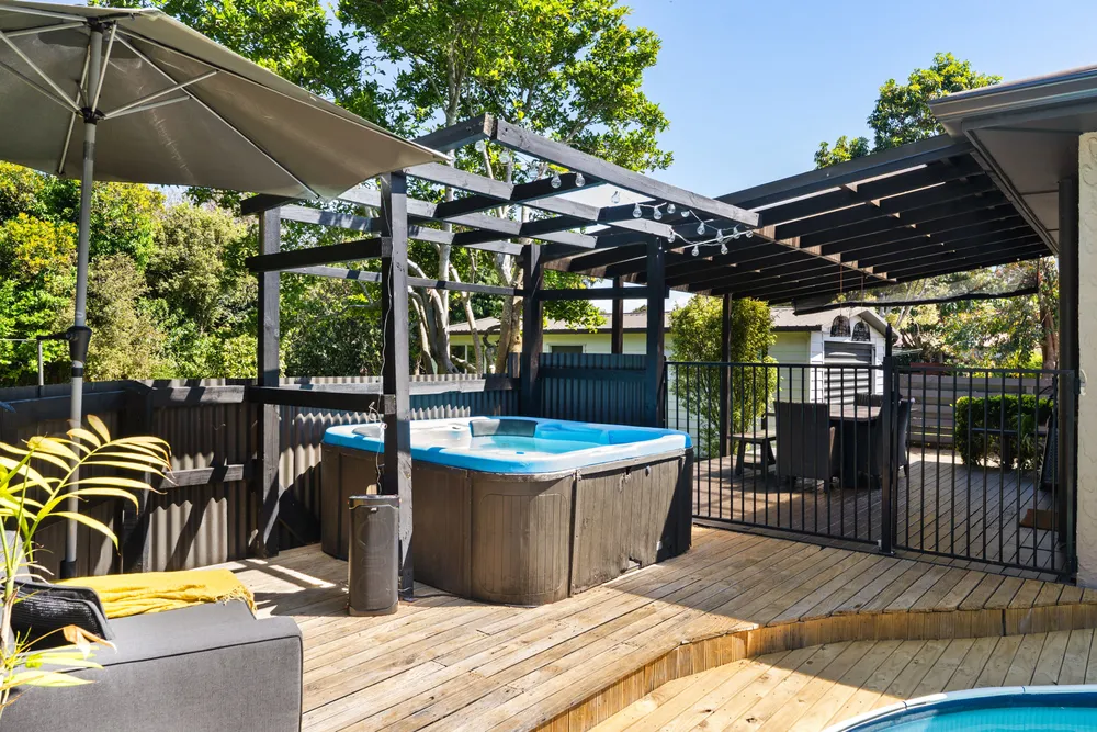 Photos of 760 Childers Road