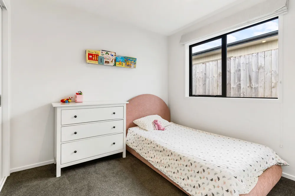 Photos of 17 Joseph Kokich Avenue