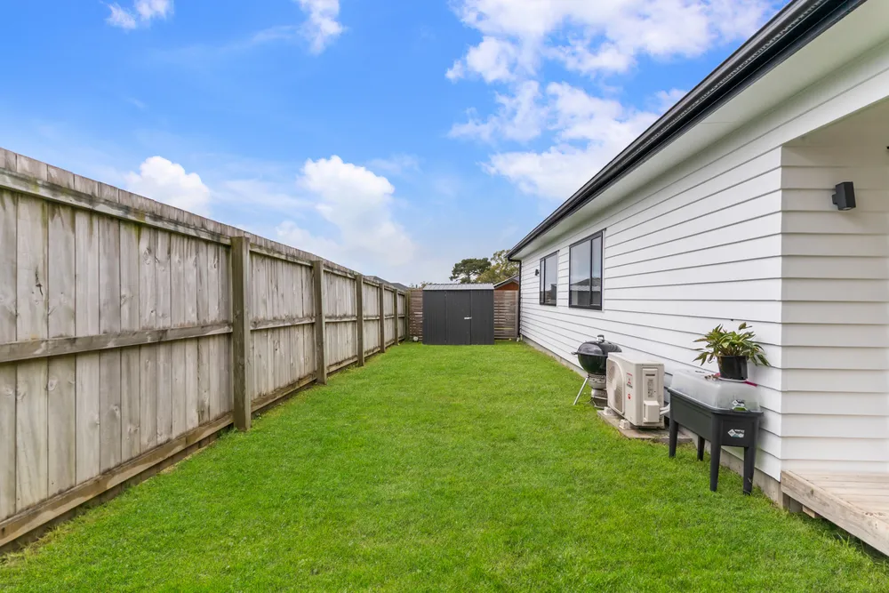 Photos of 17 Joseph Kokich Avenue