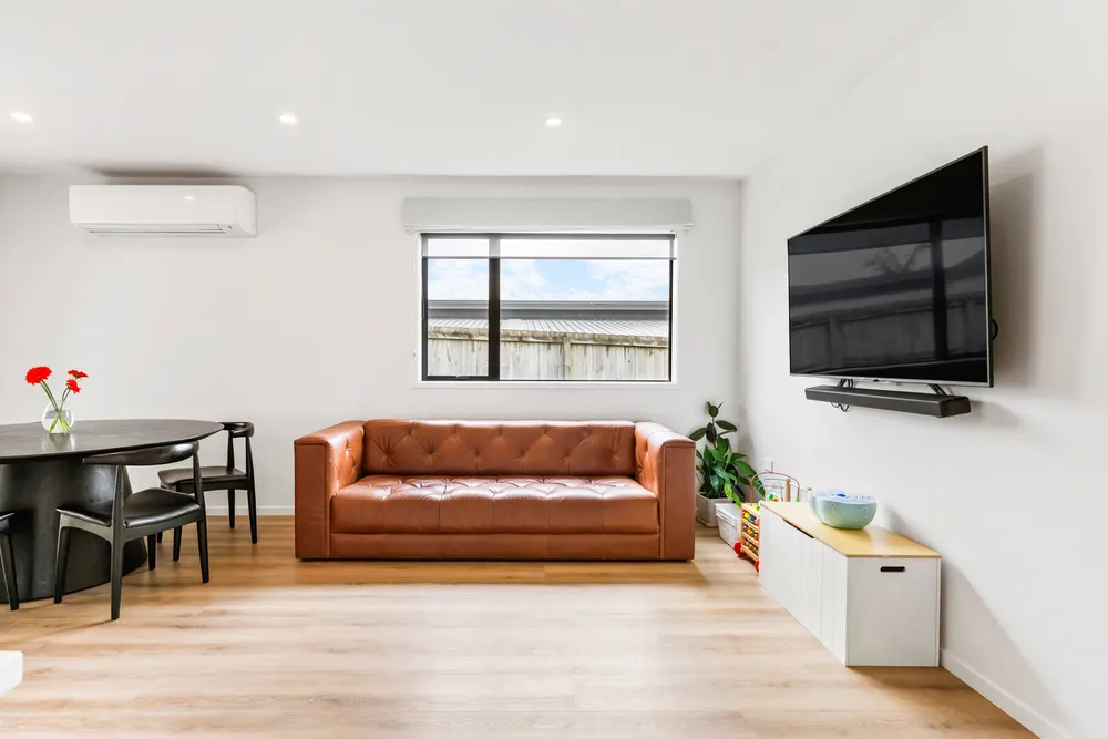 Photos of 17 Joseph Kokich Avenue