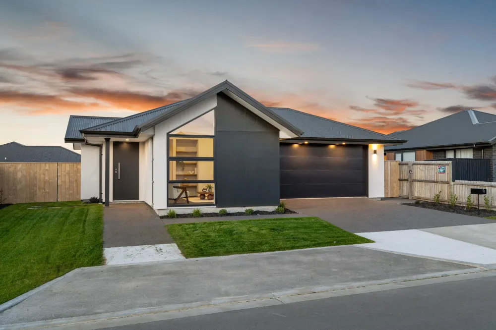 Photos of 18 McCaw Road