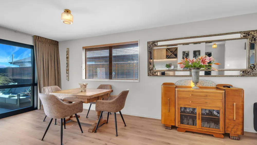 Photos of 7 Stowe Lane