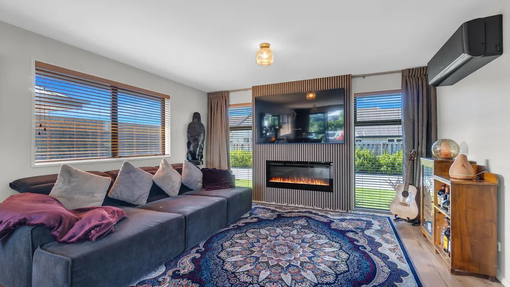 Photos of 7 Stowe Lane
