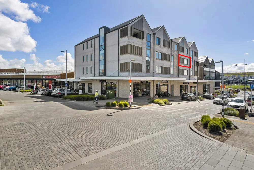 Photos of 202/88 Te Oneroa Way