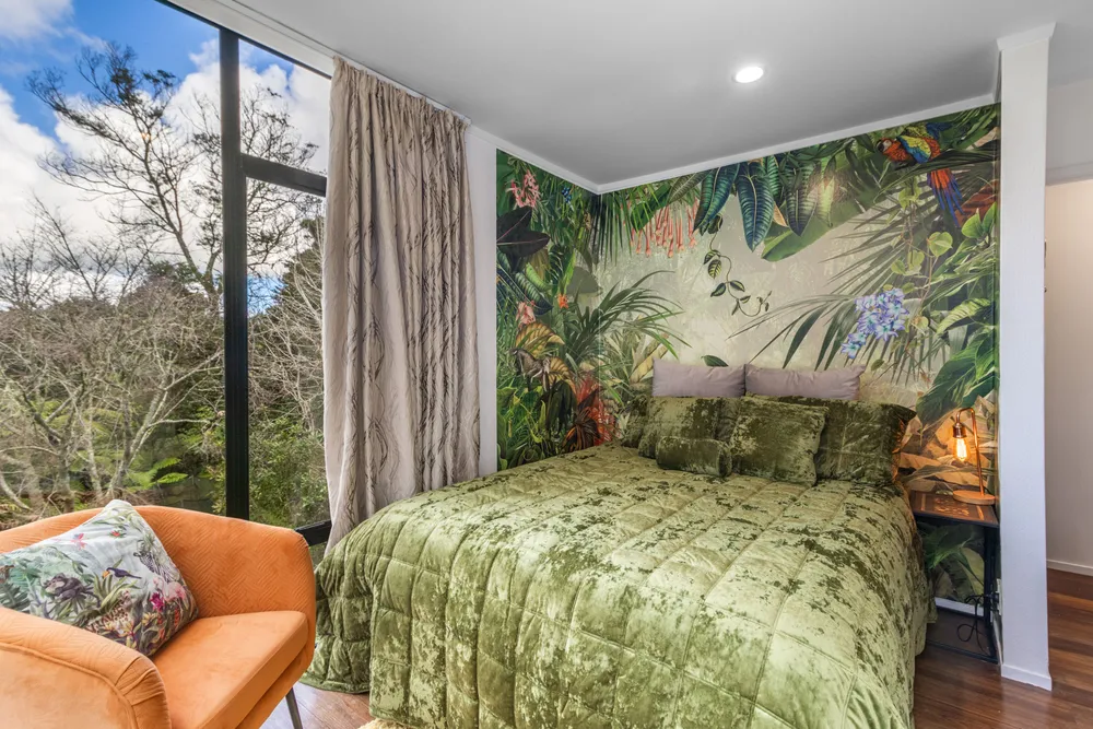 Photos of 2/99 Hadfield Street