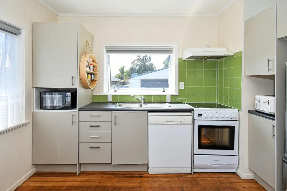 Photos of 99A Helvetia Road