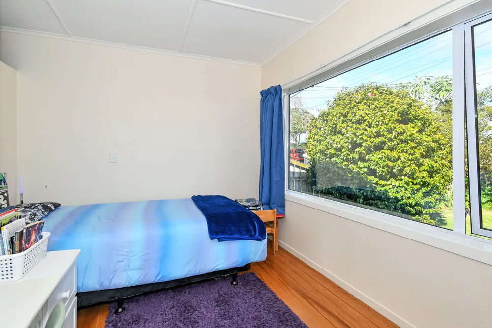 Photos of 99A Helvetia Road