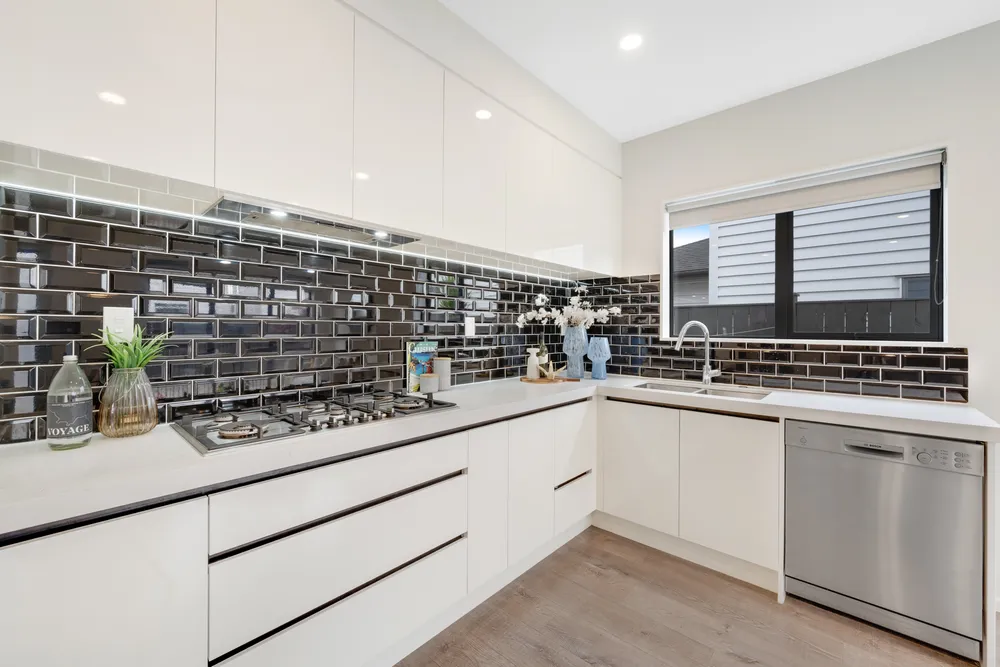 Photos of 61A Seabrook Avenue
