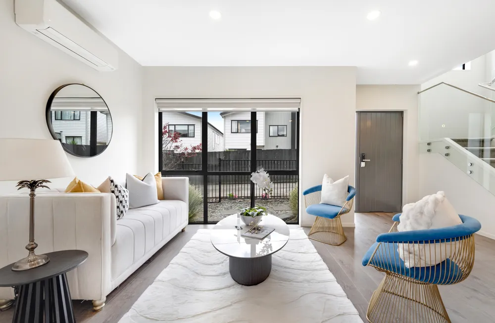 Photos of 61A Seabrook Avenue