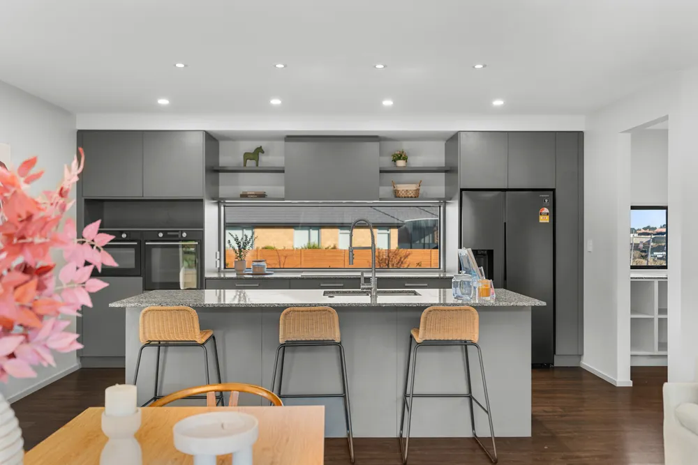 Photos of 6 Herbert Street